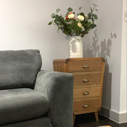 Almacenamiento de 4 cajones...