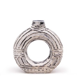 Jarrón redondo con forma de...