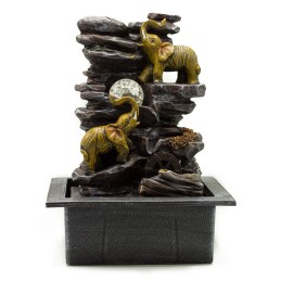 Fuente de agua de interior...